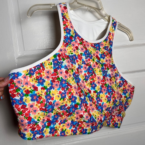Old Navy Active Sports Bra Powersoft Go Dry Racerback Removable Pads Floral NWT - Picture 15 of 15